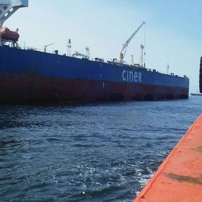 Zwarte Hoge Gasstrakheid Yokohama Pneumatische Marine Fender