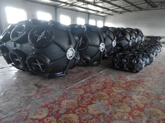 50kpa Marine Pneumatic Rubber Buoy Fenders met Vliegtuigband