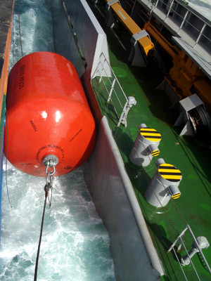 Polyureadeklaag Marine Floating EVA Fender met Duurzaam Kenmerk aan Haven en Schipmeertros