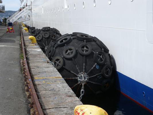 Hoog - kwaliteit 2.0X3.5m de Drijvende Bumpers van het Bootdok