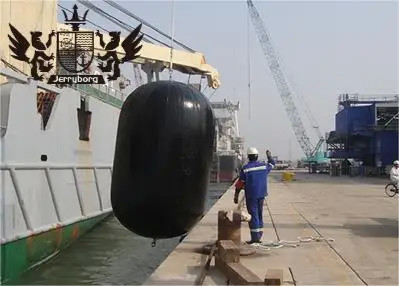 Hoogwaardige rubberen Yokohama-type hydropneumatische schutter voor onderzeeërs