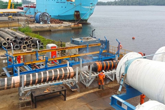 Flexibele Marine Floating Hose Manufacturers Flange-van de het Zandmodder van de Uitsteekselbaggermachine de Olielossing