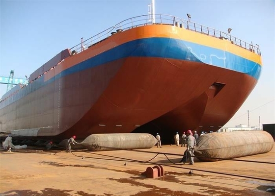Maritieme scheepvaart Airlifting voor scheepswerven