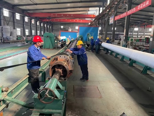 Grote diameter zwevende en onderzeese oliepijpleiding rubber slang voor haven diepkanaal baggerverwerking