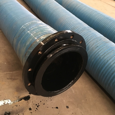 Grote diameter zwevende en onderzeese oliepijpleiding rubber slang voor haven diepkanaal baggerverwerking