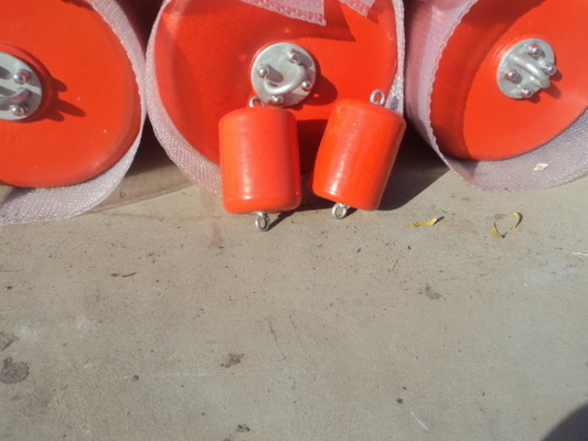 Polyurea-elastomeer-polyurethaan-marine-schuim gevulde rubberfender voor boot en dok