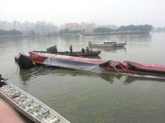 Voorbij Ruimte de Bergingsluchtkussens van de Beperkings Duurzame Rubberboot