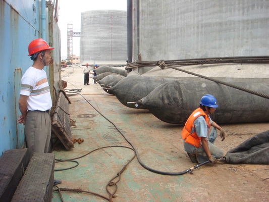 Zwart Opblaasbaar Natuurrubber Marine Heavy Lifting Airbags