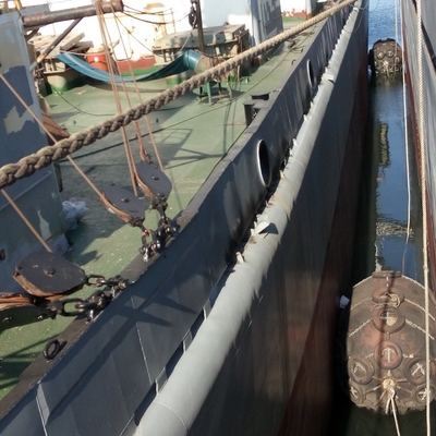 Het Stootkussen van China 80Kpa Yokohama voor Boot Mariene Bumper Met hoge weerstand