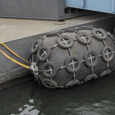 ABS CCS Hoge druk die het Pneumatische Rubberstootkussen van Yokohama voor Boot drijven