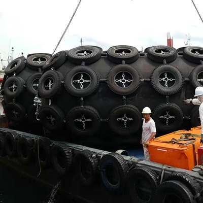 Marine Rubber Pneumatic Fender Ship die Rubberstootkussen dokken