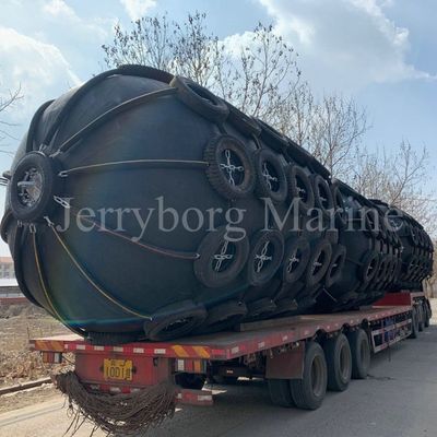 Het pneumatische RubberdieStootkussen van het het Natuurrubberschip van Stootkussenyokohama in China wordt gemaakt