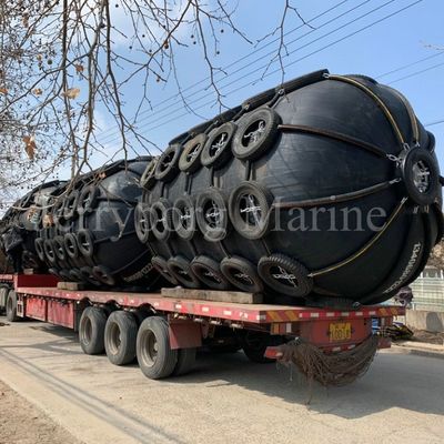 Hoge druk 80kpa die Yokohama Pneumatische Marine Rubber Fender dokken