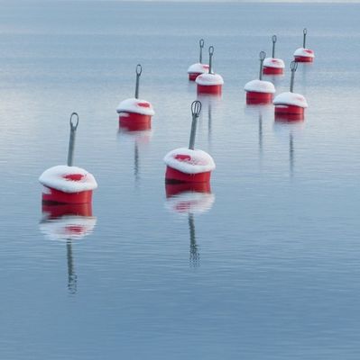 EVA Foam Filled Floating Ball bakent van de het Waterbarrière van het Veiligheidsgebied de Meertrosboei af