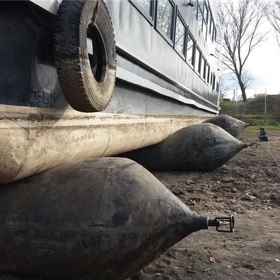 Schip Opblaasbare schepen voor scheepslaunching voor de bouw docking airbags natuurlijk rubber